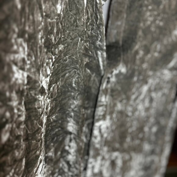 JOHN VARVATOS Crushed Velvet Button Down in Gray sz.M *SAMPLE* - Picture 3 of 6